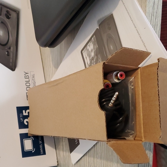 Insignia 10 " Portable DVD Media Player w remote - Picture 3 of 5